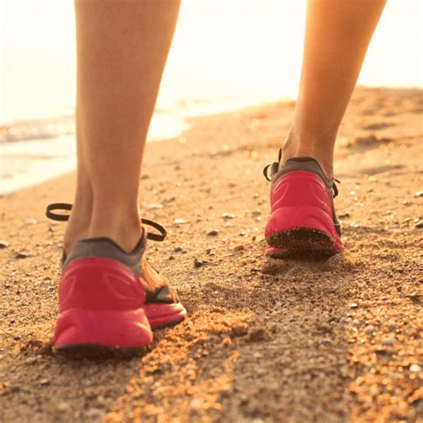 Tips for Running on the Beach: Shoes & Barefoot - MBSF