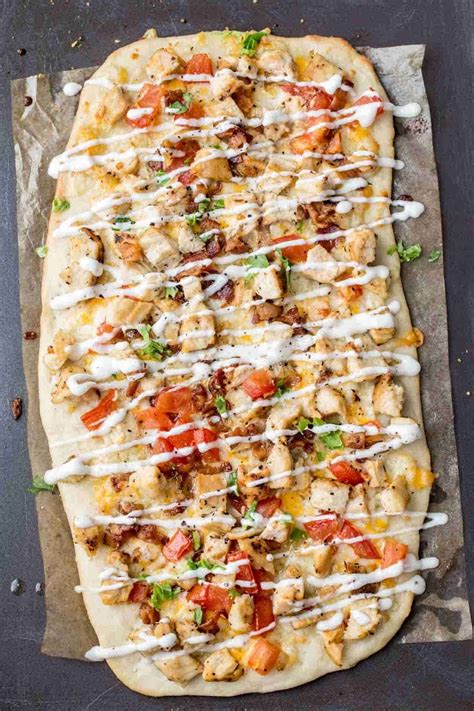 Avocado chicken flatbread pizza recipe made homemade! Easy and light ...