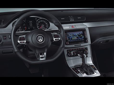 Volkswagen Passat CC R-Line (2010) | Interior