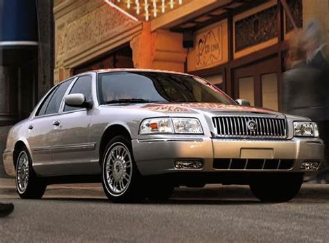 2010 Mercury Grand Marquis Price, Value, Depreciation & Reviews ...