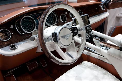 Bentley EXP 9 F - 2012 Geneva International Motor Show