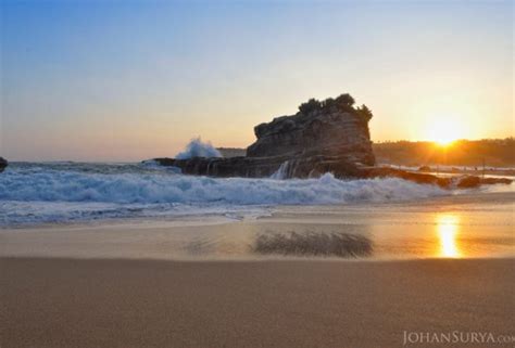 Pantai Klayar - Pacitan | Johan Surya