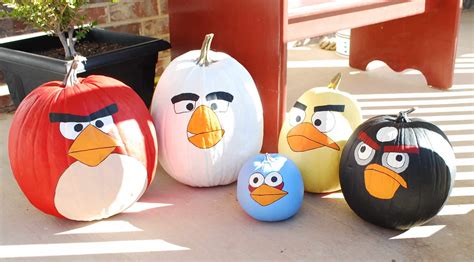 Angry, Um I mean Happy Halloween!! {Angry Birds Pumpkins} - Creations by Kara