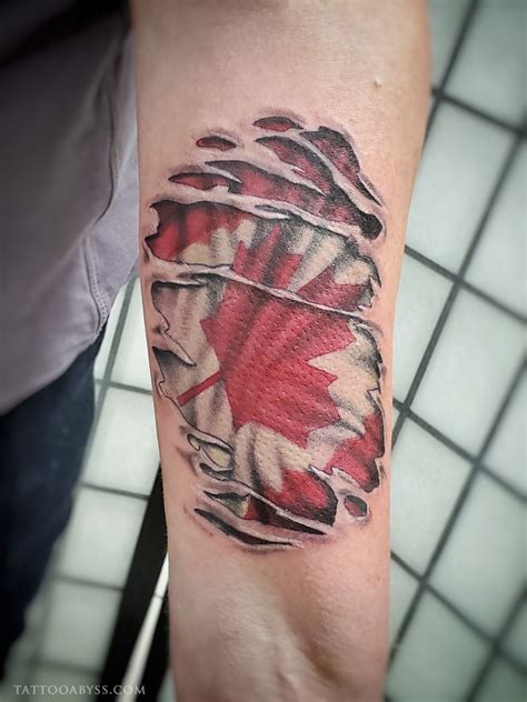 Canadian flag - Tattoo Abyss Montreal