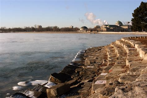 Promontory Point in Chicago - Take in the Views From a Picturesque Peninsula – Go Guides