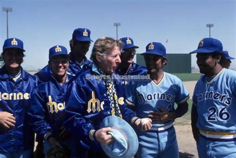 Seattle Mariners Team History | Sports Team History