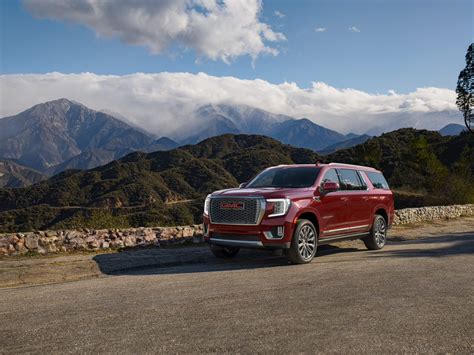 Why Families Love the 2023 GMC Yukon | Dixie Buick GMC Truck