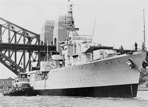 HMAS Arunta (D5/D130) was a Tribal-class destroyer of the Royal Australian Navy (RAN). The ...