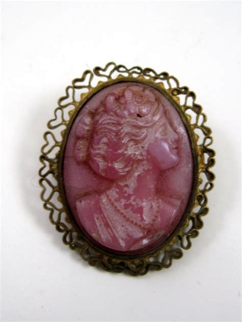 Vintage Pink Cameo Brooch Pin Lady Face Outline Truly UNIQUE