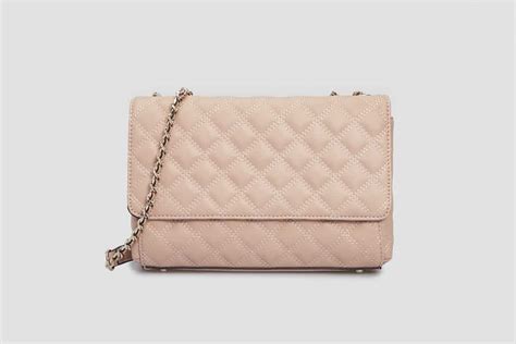 What Are the Chanel Bag Sizes? - MeasuringKnowHow