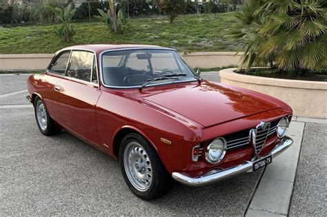 1967 Alfa Romeo Giulia Sprint GT Veloce for sale on BaT Auctions - closed on March 19, 2020 (Lot ...