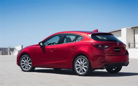 2018 Mazda Mazda3 photos - 2/3 - The Car Guide