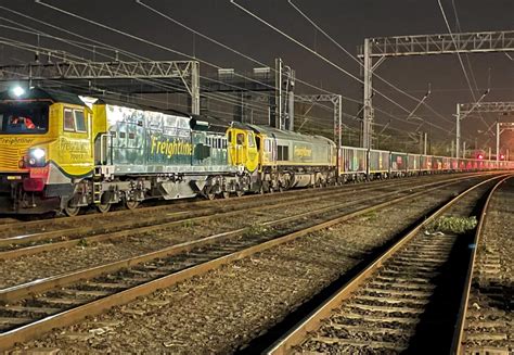 Debut journey for West Coast Main Line ‘jumbo’ freight train | Rail News