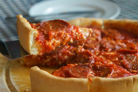 Chicago-Style Deep Dish Pizza Authentic Recipe | TasteAtlas