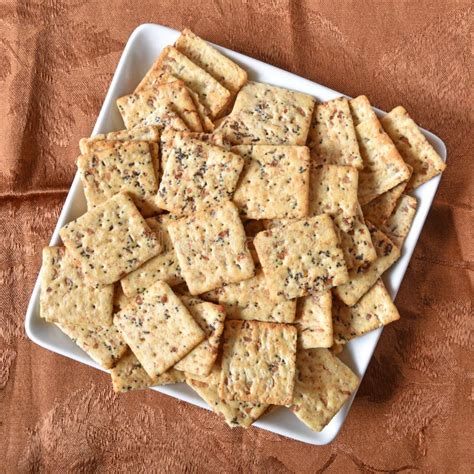 Gourmet Whole Grain Crackers Stock Photo - Image of snack, onion: 122872928