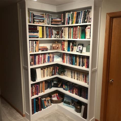 Corner Bookshelves Ideas