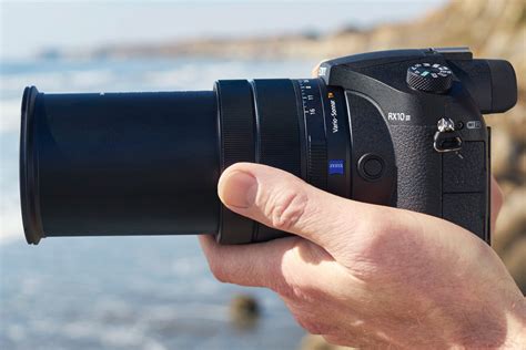 Sony RX10 III Hands-On Review | Digital Trends