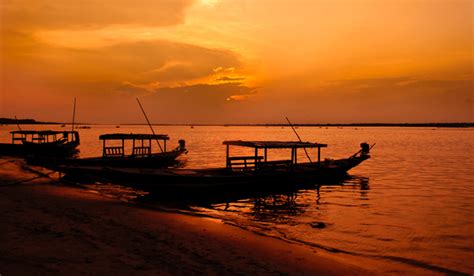 Chilika Lake (Odisha Tourist Place)