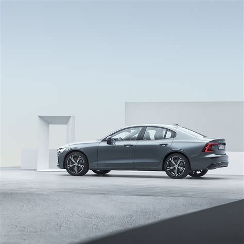 2023 S60 Mild Hybrid Sedan | Volvo Car USA