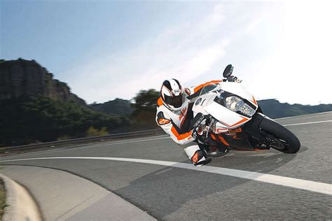 2014 KTM 1190 RC8 R - Gallery | Top Speed