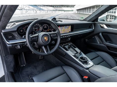 2023 Porsche 911: 34 Interior Photos | U.S. News