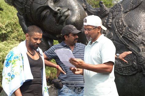 Raavanan Tamil Movie Stills - Raavanan Vikram Aishwarya Rai HQ Stills - Raavanan Shooting Spot ...