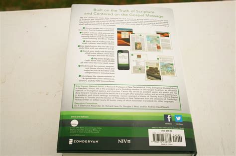 NIV Zondervan Study Bible – Review - Bible Buying Guide