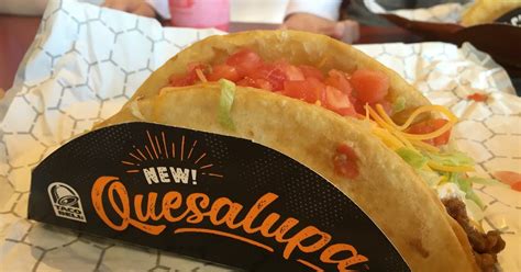 Lunch Blog: Taco Bell Quesalupa