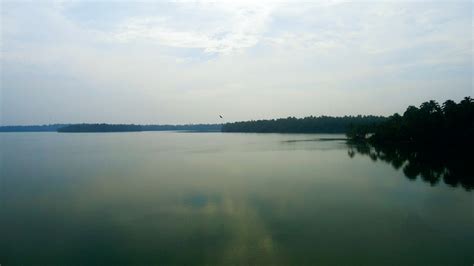 Ashtamudi Lake – Epitomizing Kerala’s Natural Beauty – Fottams!