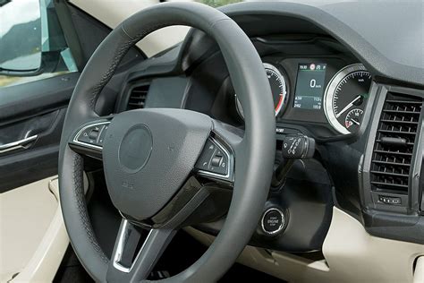 Skoda Kodiaq 7 seater suv dashboard steering wheel interior images - CarBlogIndia