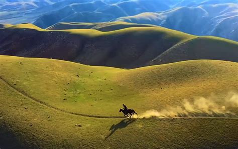 11 Days Best Xinjiang Landscape Tour to Sayram Lake