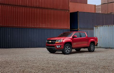 Chevy Colorado Vs. GMC Canyon: Cross-Town Sibling Showdown