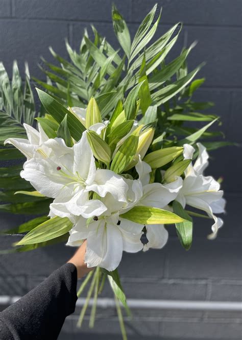 Easter Lily Bouquet | The Flower Alley