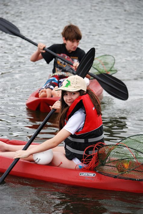 ...Our Little Family...: Kids in kayaks...