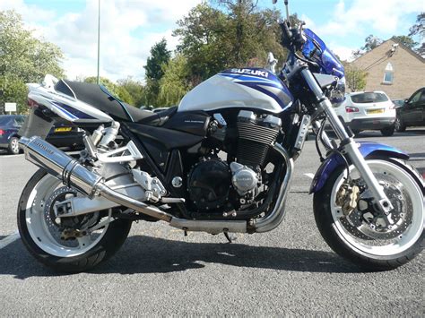 SUZUKI GSX1400 - Review and photos