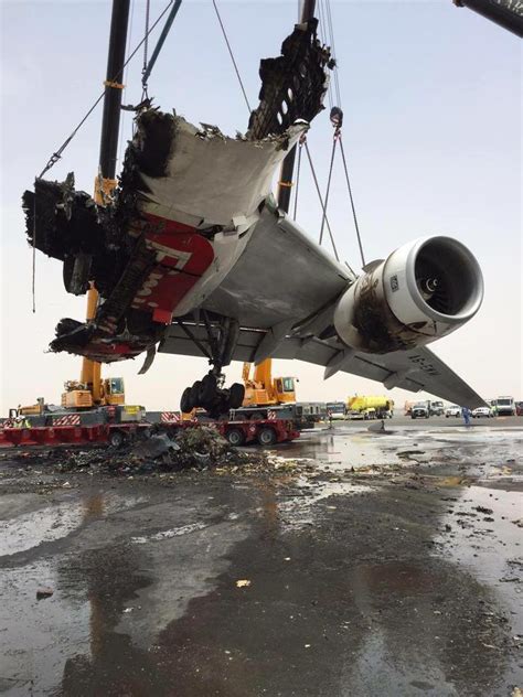 Crash of a Boeing 777-31H in Dubai | Bureau of Aircraft Accidents Archives