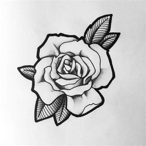 Rose tattoo design black and grey | Рисунки узоров для татуировок, Серая татуировка, Белые ...