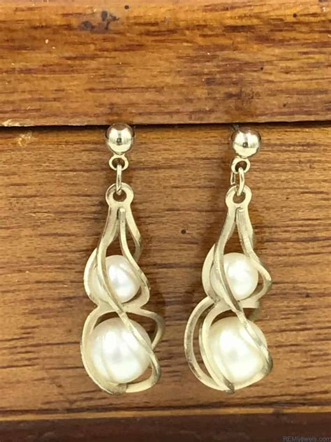 Vintage Two Pearl Dangle Earrings - Gold Tone Post Earrings REMIjewels