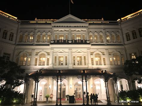 An Iconic Luxury Hotel Review: Raffles, Singapore - Adventures of a London Kiwi