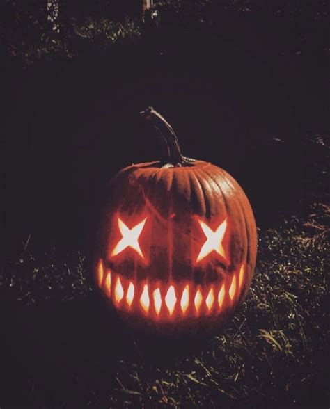 20 creative Jack-o-lantern ideas for this Halloween! | Pumpkin carving, Scary pumpkin carving ...