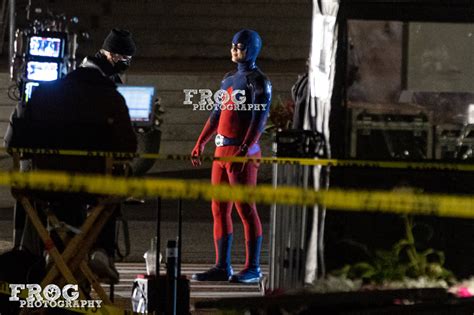 Pin by darkshadowX9625 on The flash behind the scenes set photos ...