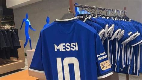 Al Hilal FC Store Starts Selling Lionel Messi Jersey After Al Nassr Signs Cristiano Ronaldo 2023 ...