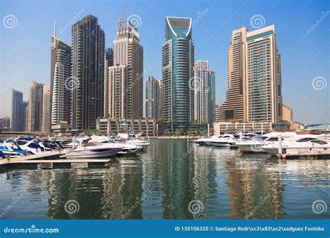 Yachts and Skyscrapers at Dubai Marina Editorial Image - Image of boats, skyscrapers: 135106320