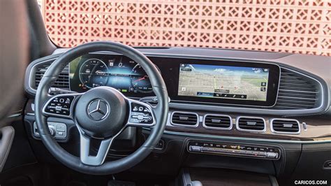 2020 Mercedes-Benz GLE 450 4MATIC (Color: Designo Diamond White Bright ...