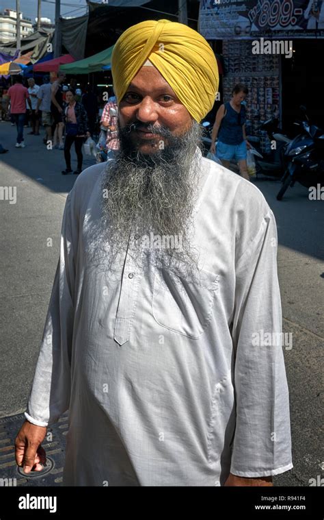 Indian Sikh. Portrait of an Indian Sikh man in traditional Kurta pajama ...