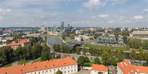 File:Vilnius Modern Skyline, Lithuania - Diliff.jpg - Wikimedia Commons