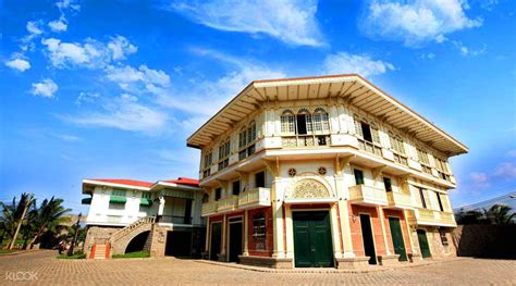 Up to 20% Off | Las Casas Filipinas de Acuzar Walking Heritage Tour in Bataan, Manila ...