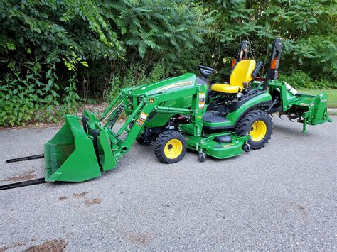 2016 John Deere 1025R Sub Compact Tractor Package - ReGreen Equipment