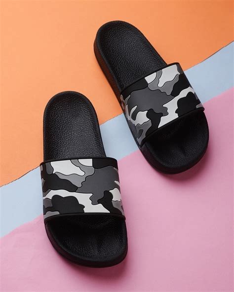 Buy Stylish Flip Flops & Slippers for Men Online at Bewakoof