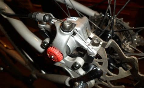 How to: Set Up & Adjust Mechanical Disc Brakes